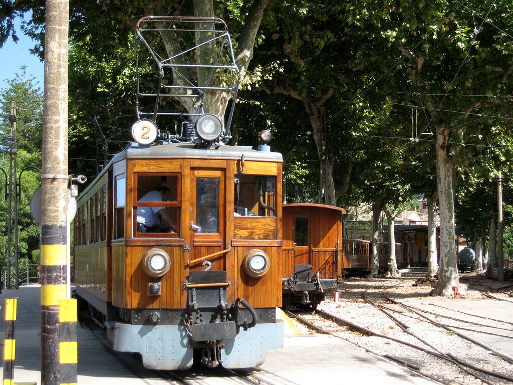 Ferrocarril de Sóller at Sóller station