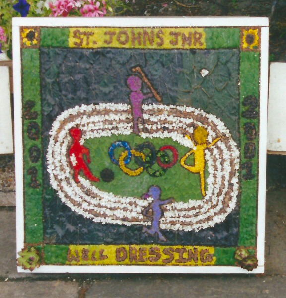 St John&rsquo;s Junior School Well Dressing