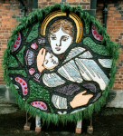 Personailty Well Dressing