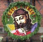 Personality Well Dressing