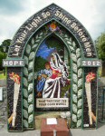 St Peter&rsquo;s Church Well Dressing