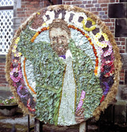 Personality Well Dressing